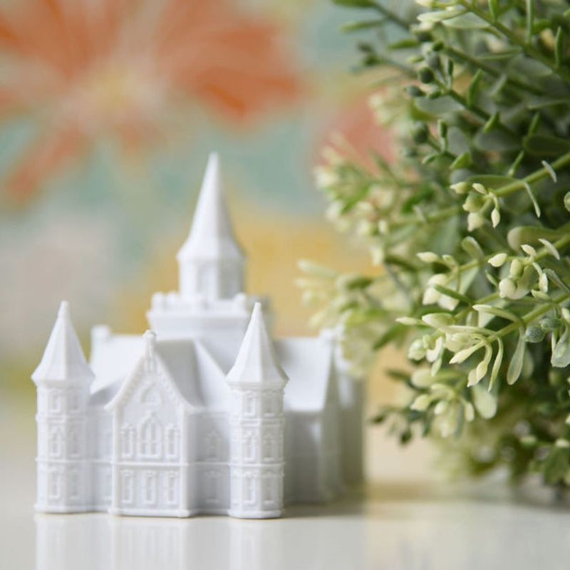 Provo City Center Temple Replica Statue - Tiny 3D Temples